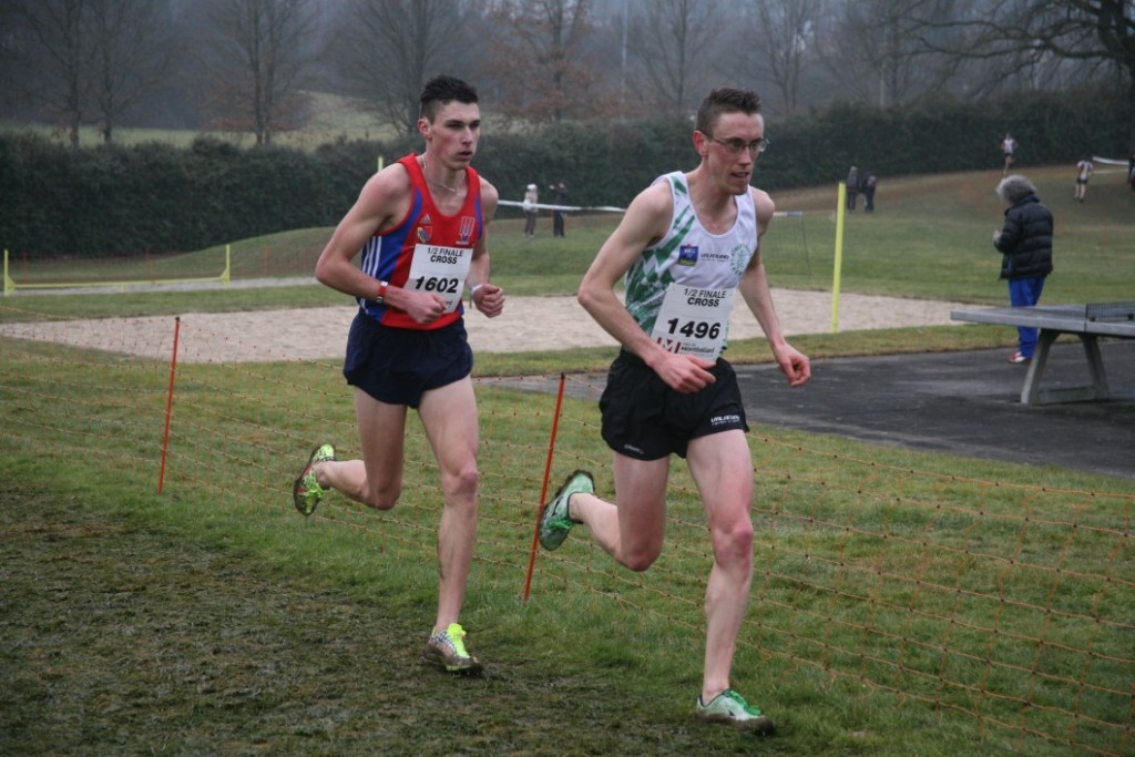 Paul Lalire, ici devant Alexis Miellet aux inters de cross en février dernier (Photo Christophe Rochotte)