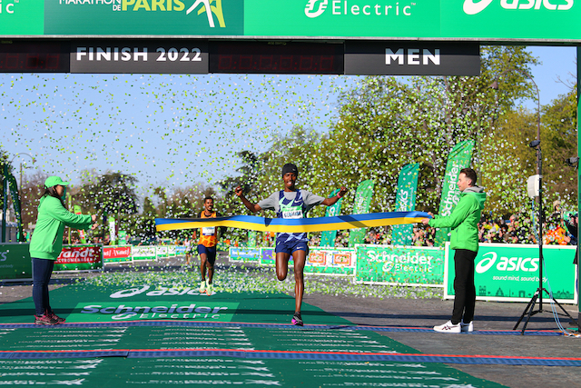 Marathon de Paris - Deso Gelmisa 