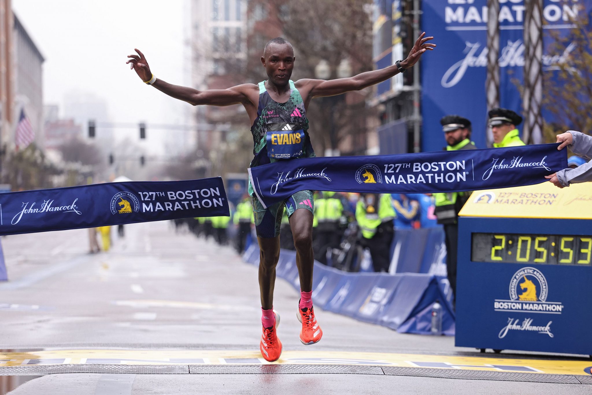 Marathon de Boston : Kipchoge battu